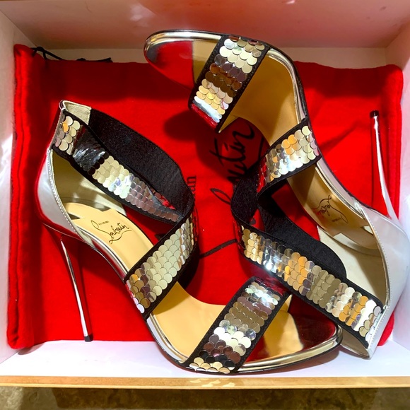 Christian Louboutin  new never worn - Picture 4 of 5
